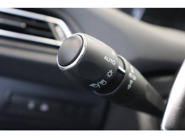 Peugeot 308 image 9