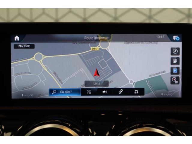 Mercedes Benz Cla image 3