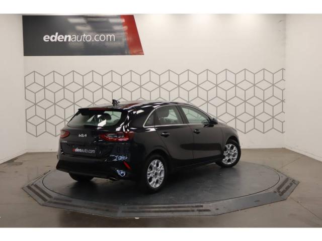 Kia Ceed image 7