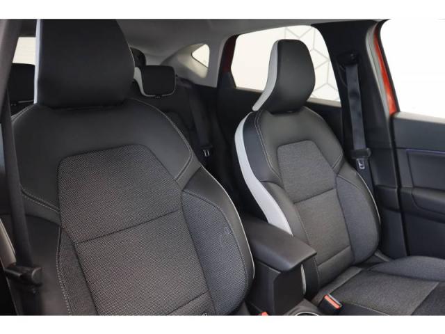 Renault Captur image 8
