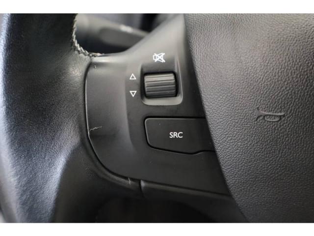 Peugeot 208 image 6