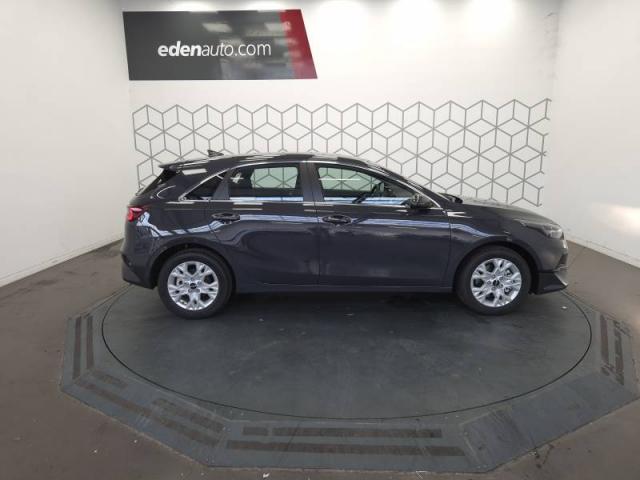 Kia Ceed image 1