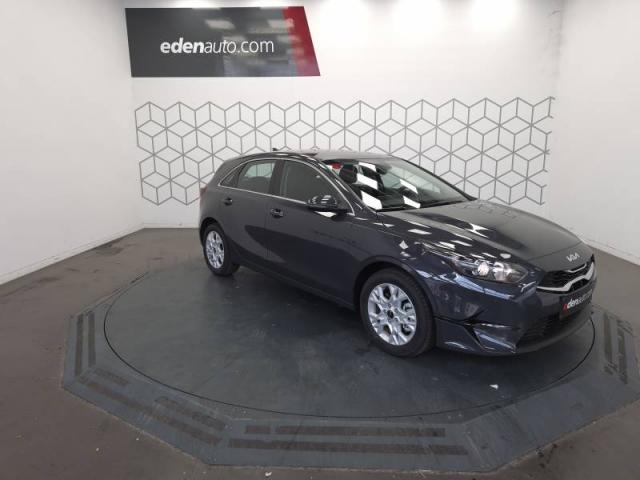 Kia Ceed image 9
