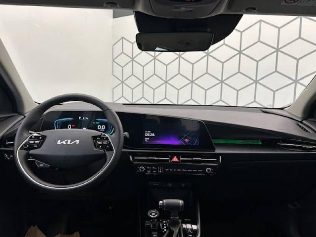 Kia Niro image 5