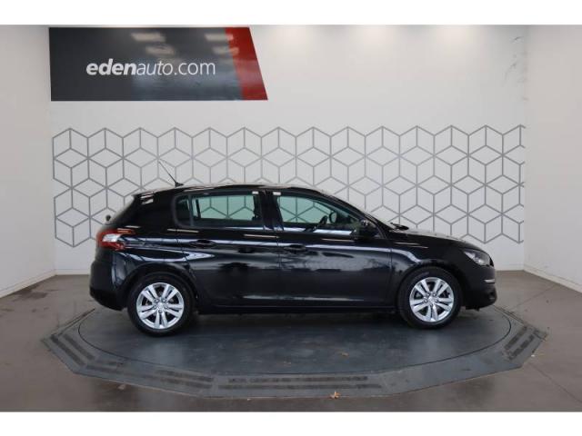 Peugeot 308 image 1