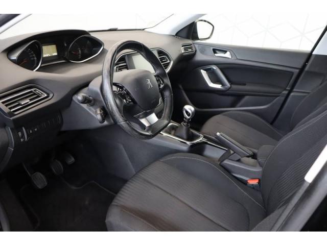 Peugeot 308 image 5
