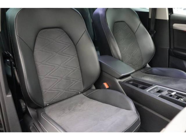 Seat Leon image 4