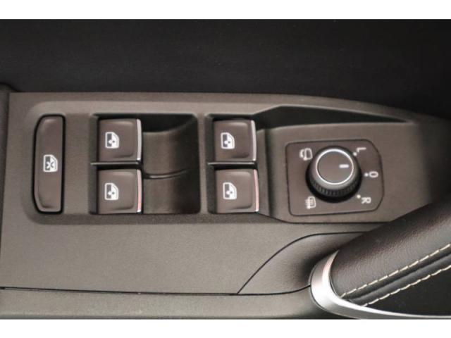 Seat Leon image 6