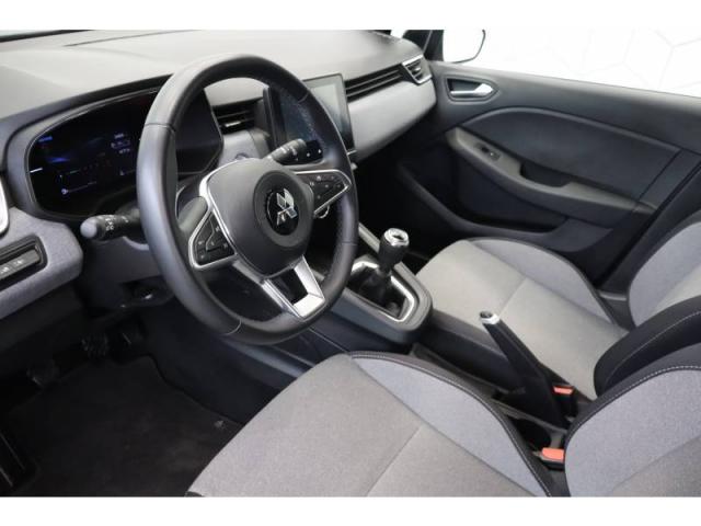 Mitsubishi Colt image 5