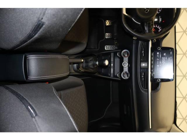 Kia Picanto image 7