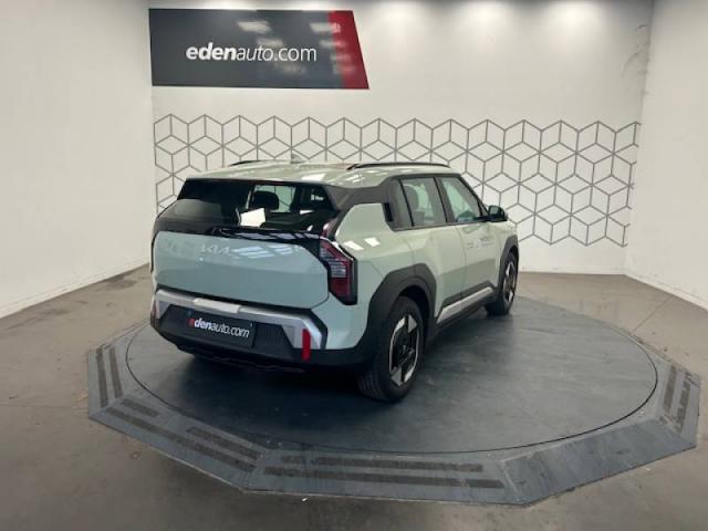 Kia Ev3 image 7