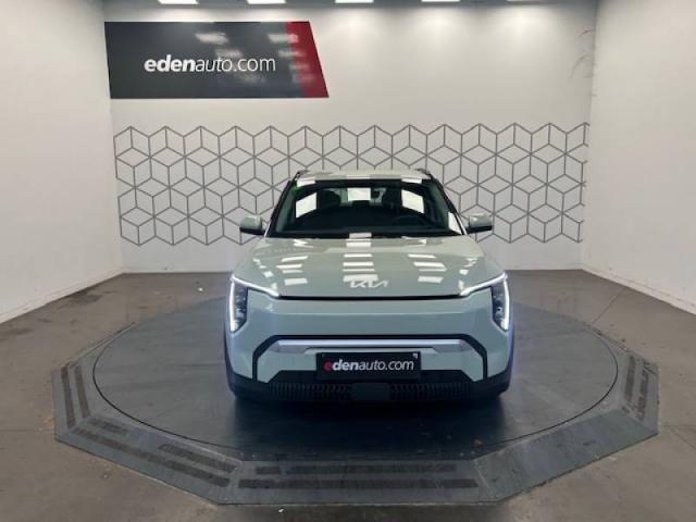 Kia Ev3 image 3