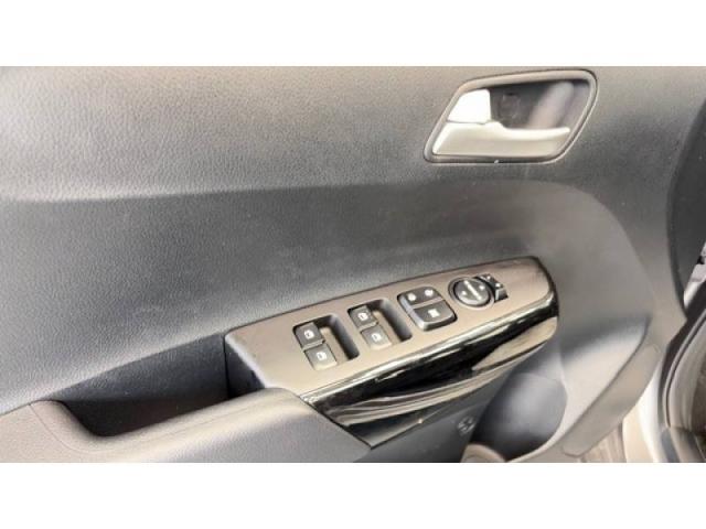 Kia Picanto image 2