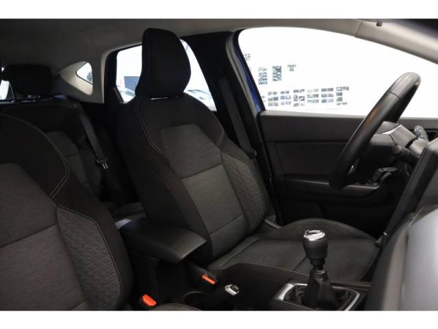 Renault Captur image 1