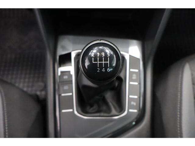 Volkswagen Tiguan image 9