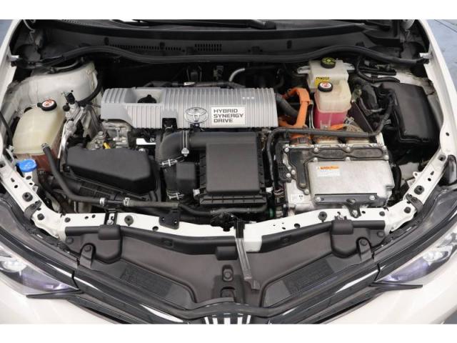 Toyota Auris image 2