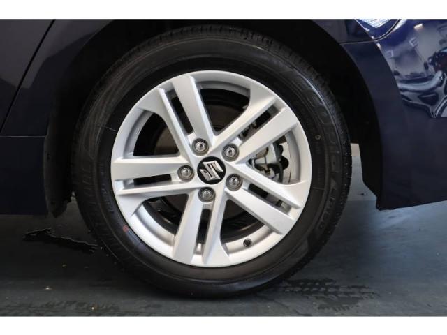 Suzuki Swace image 5