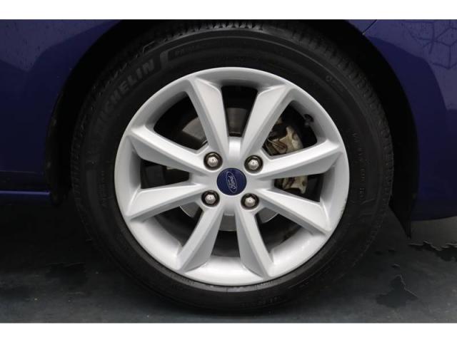 Ford Fiesta image 8