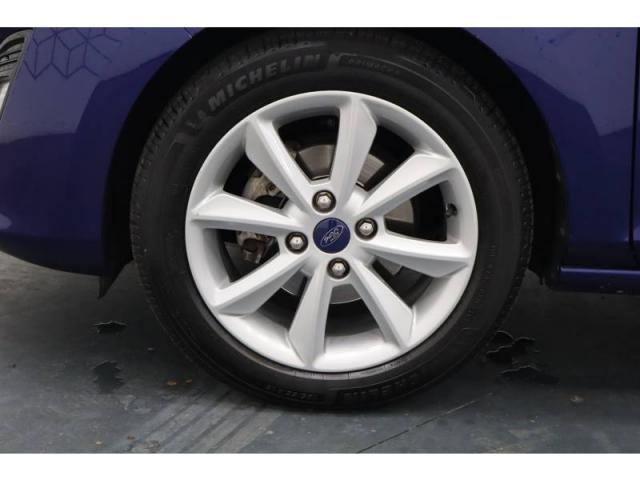 Ford Fiesta image 2