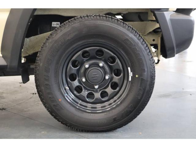 Suzuki Jimny image 4