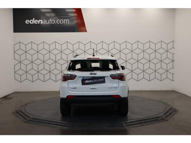 Jeep Compass image 9