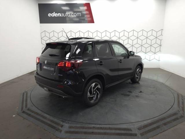 Suzuki Vitara image 8