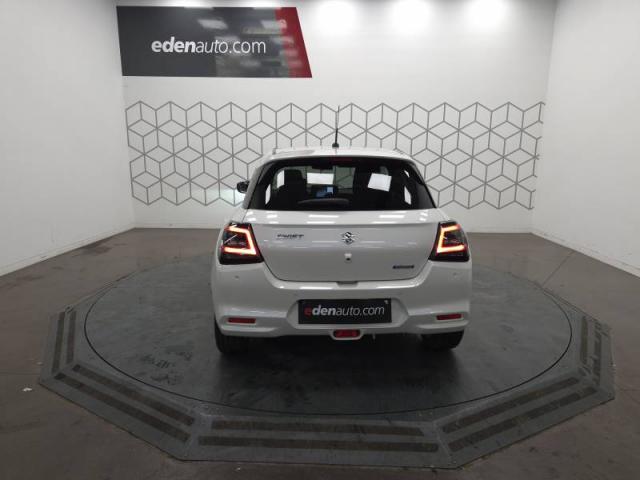 Suzuki Swift image 2