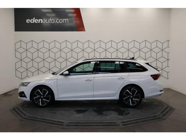 Skoda Octavia image 4