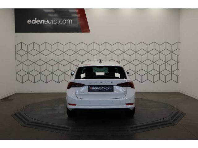 Skoda Octavia image 9