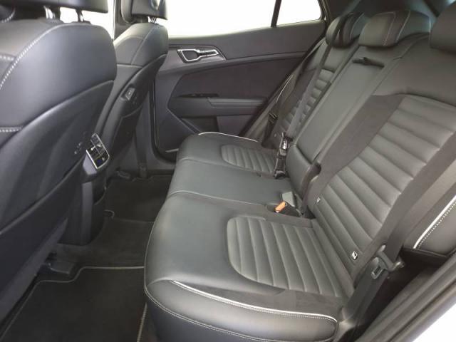 Kia Sportage image 9