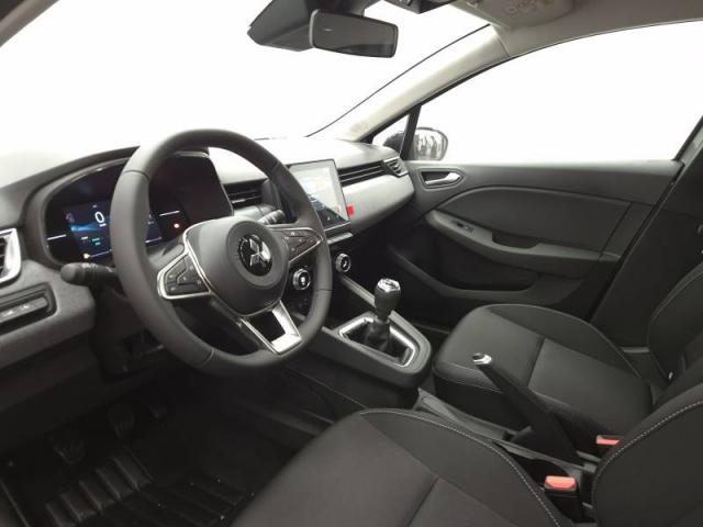 Mitsubishi Colt image 8