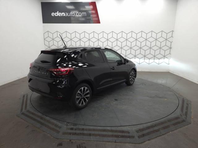 Mitsubishi Colt image 3