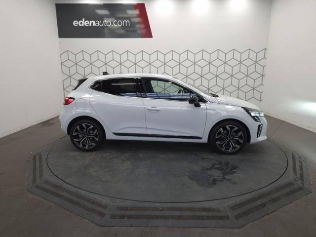 Mitsubishi Colt image 6