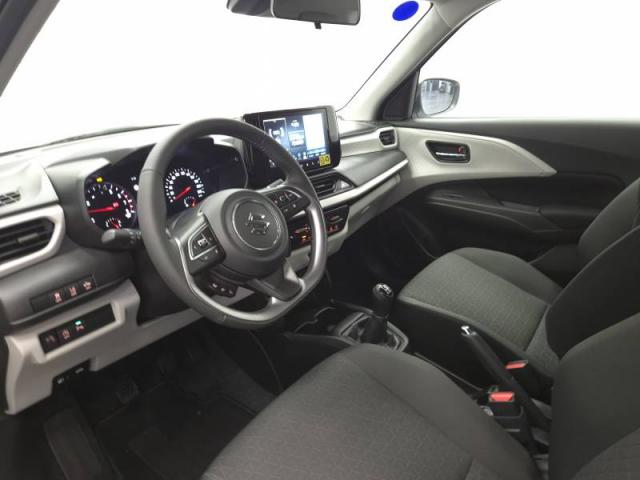 Suzuki Swift image 9