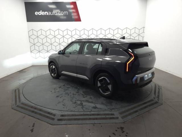 Kia Ev3 image 6