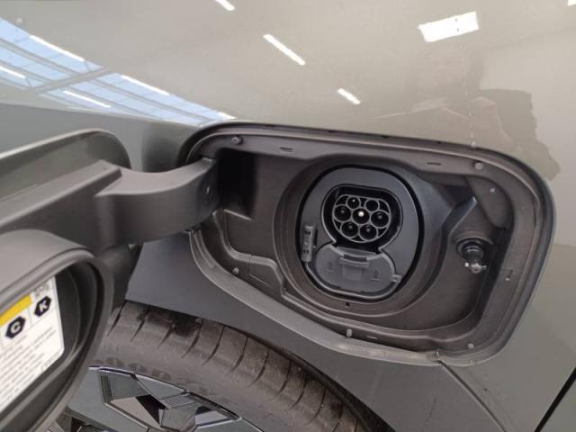 Suzuki Vitara image 8