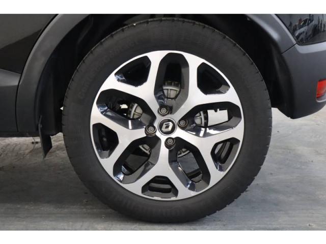 Renault Captur image 9
