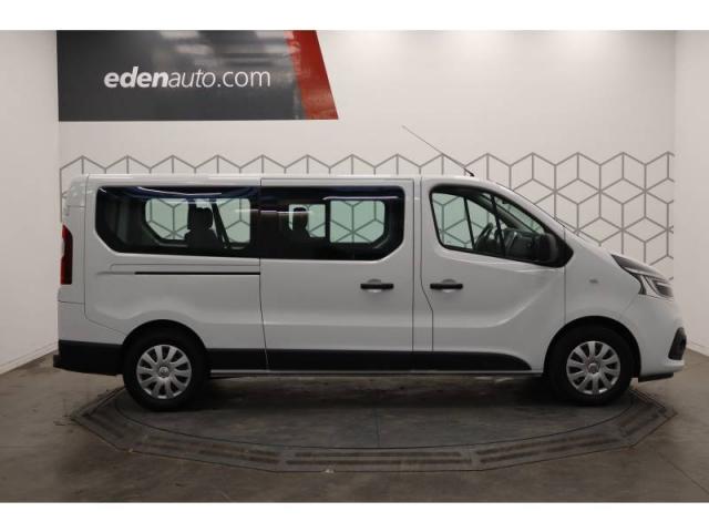 Renault Trafic image 2