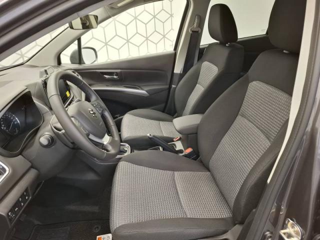 Suzuki S-Cross image 3