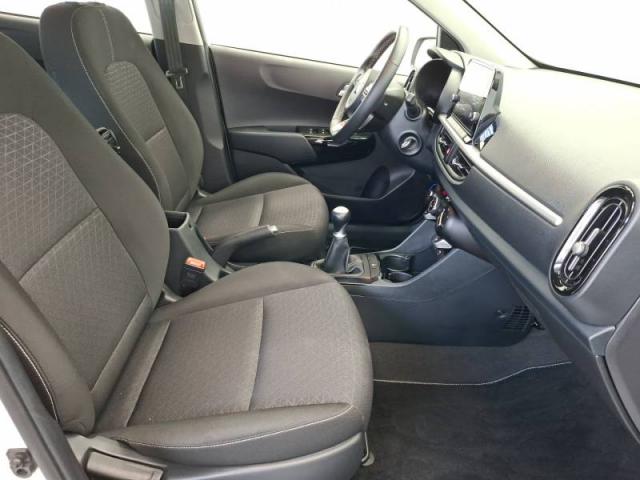 Kia Picanto image 6