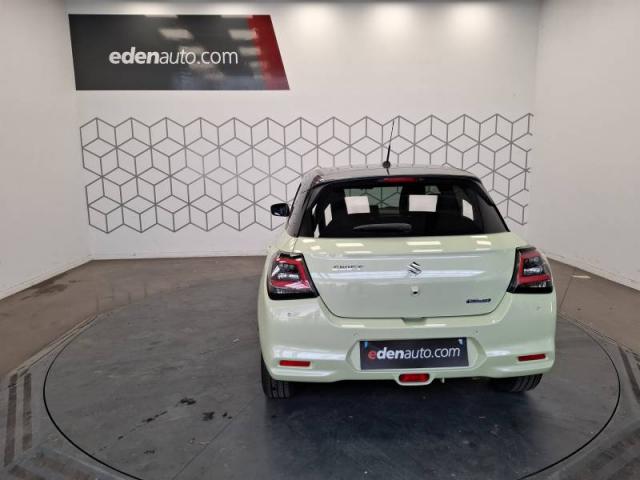 Suzuki Swift image 9