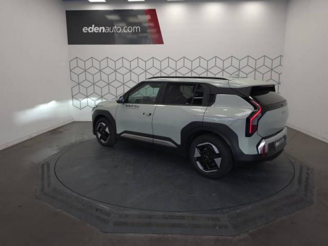 Kia Ev3 image 5