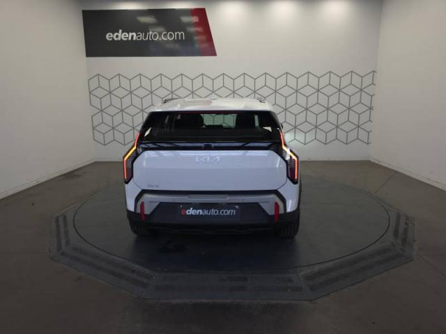 Kia Ev3 image 1