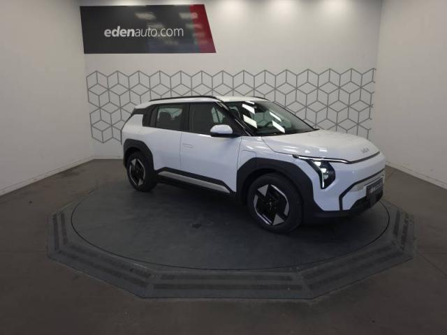 Kia Ev3 image 8