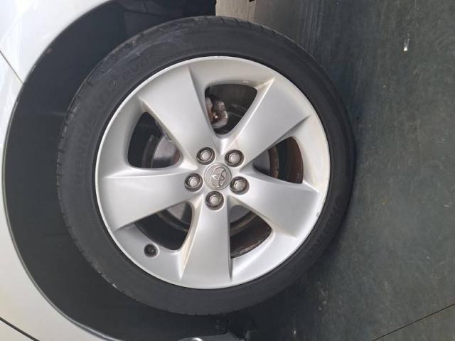 Toyota Prius image 6