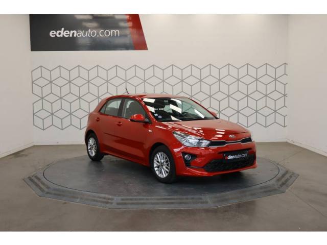 Kia Rio image 8