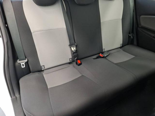 Toyota Yaris image 6