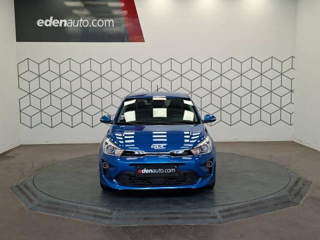 Kia Rio image 5