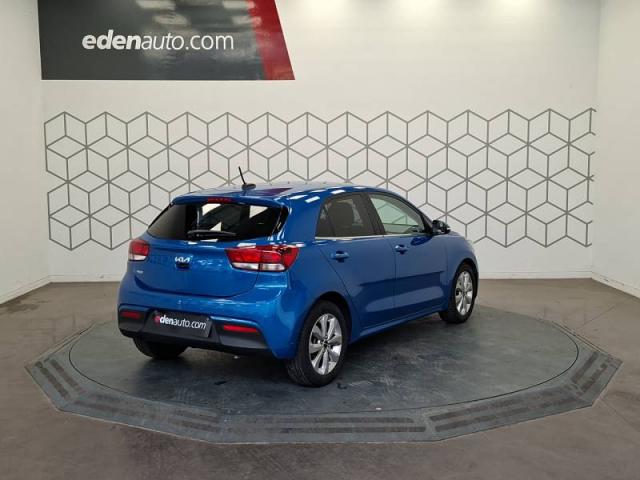 Kia Rio image 2