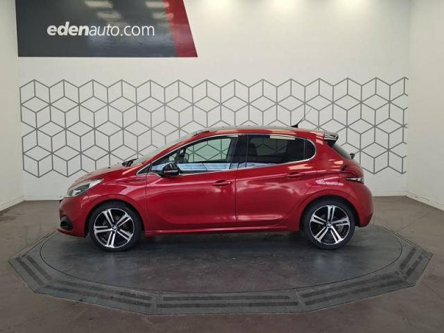 Peugeot 208 image 8